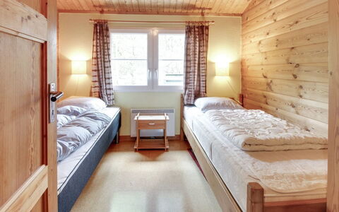 Thorbergh - 2Km from the Sea: Madera, Diseño De Interiores, Mueble, Cama, Habitación, Habitación, Suelo, Techo, Lecho, Manchas De Madera