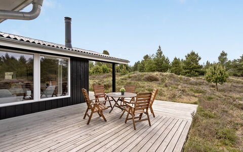 Fredrikka - 3.9Km from the Sea: Cabaña, Cobertizo, \Choza, Casa De Campo, Pradera, Choza, Granero, Cuarto De Troncos, Edificios Del Jardín