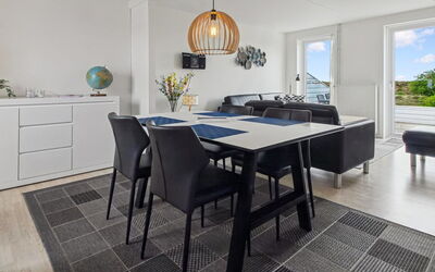 Femja - 2.3Km from the Sea