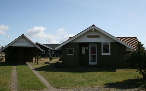 Eline - 1.5Km from the Sea: Techo, Casa, Casa, Cabaña, El Terreno Del Lote, Llanura, Vía Muerta, Área Rural, Césped, Yarda