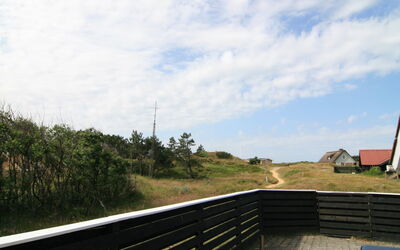 Uma - 400M from the Sea