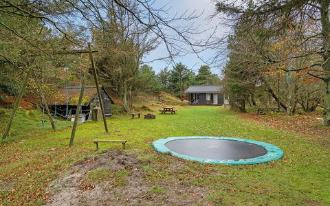 France - 1.1Km from the Sea: Techo, El Terreno Del Lote, Cabaña, Casa, Área Rural, Cobertizo, Vía Muerta, Edificios Del Jardín, Cuarto De Troncos, \Choza