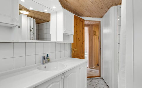 Waldemar - 3.4Km from the Sea: Mueble, Mesa, Silla, Costeras Y Los Accidentes Geográficos Oceánico, Diseño De Interiores, Mar, Cocina Y Comedor Mesa, Recurso, Costa, Mueble Para Exteriores
