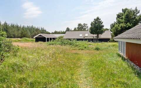 Egbert - 900M from the Sea: Casa, Techo, Casa, Cabaña, Cobertizo, Edificios Del Jardín, Vía Muerta, Yarda, Cuarto De Troncos, \Choza