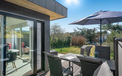Clemence - 900M from the Sea