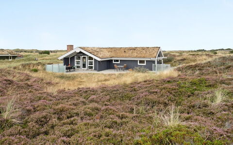 Tennie - 300M from the Sea: Cabaña, Techo, Área Rural, \Choza, Casa De Campo, Pradera, Choza, Cuarto De Troncos, Estepa