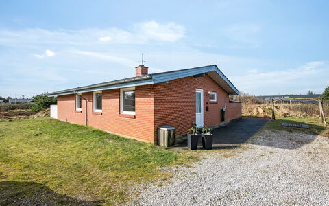 Askatla - 800M from the Sea