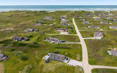 Hen - 400M from the Sea