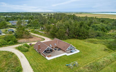 Tuomi - 900M from the Sea