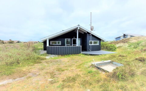 Clara - 500M from the Sea: Casa, Techo, Casa, Cabaña, Cobertizo, Edificios Del Jardín, Vía Muerta, Yarda, Cuarto De Troncos, \Choza