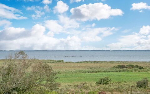 Matthias - 400M to the Fjord: Cielo, Azul, Nube, Tiempo De Día, Horizonte, Agua, Los Recursos Hídricos, Ecorregión, Cúmulo, Vegetación