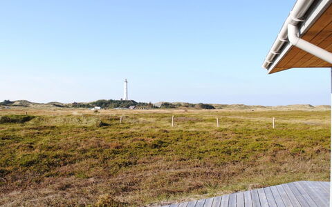 Sorella - 800M from the Sea: Casa, Techo, Casa, Cabaña, Cobertizo, Edificios Del Jardín, Vía Muerta, Yarda, Cuarto De Troncos, \Choza