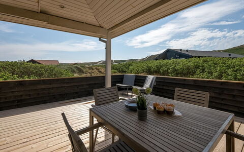 Temelko - 200M from the Sea: Piscina, Mueble Para Exteriores, Mueble, Recurso, Losa, Eco Hotel, Sombra, Silla, Ocio, Inmuebles