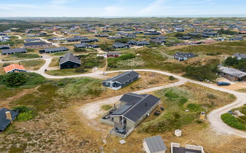 Drifa - 600M from the Sea: Techo, El Terreno Del Lote, Cabaña, Casa, Área Rural, Cobertizo, Vía Muerta, Edificios Del Jardín, Cuarto De Troncos, \Choza