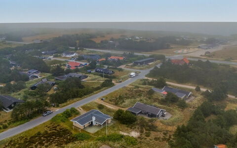 Steffen - 450M to the Fjord: Vista Panorámica, Fotografía Aérea, Barrio Residencial, Paisaje, Ecorregión, Llanura, El Terreno Del Lote, Asentamientos Humanos, Suburbio, Casa