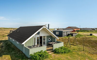 Sofie - 150M from the Sea