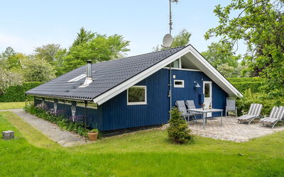 Begitta - 350M from the Sea