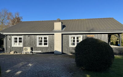 Annegret - 250M from the Sea