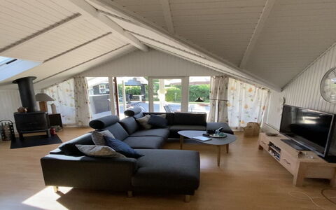 Analine - 1Km from the Sea: Piscina, Mueble Para Exteriores, Mueble, Recurso, Losa, Eco Hotel, Sombra, Silla, Ocio, Inmuebles