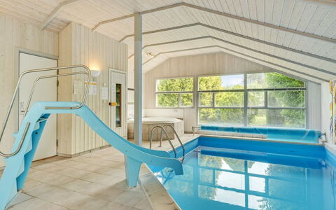Joakim - 350M from the Sea: Piscina, Mueble Para Exteriores, Mueble, Recurso, Losa, Eco Hotel, Sombra, Silla, Ocio, Inmuebles