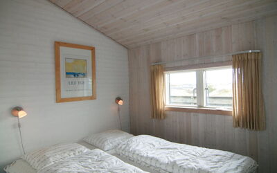 Benja - 200M from the Sea