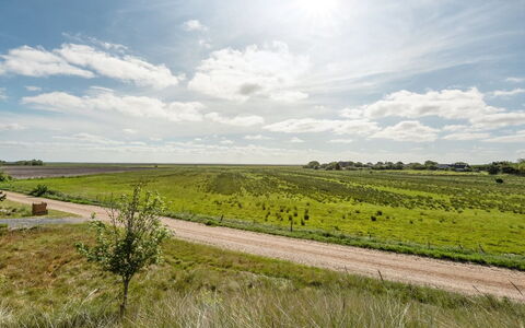 Jorinde - 2.8Km from the Sea: Cielo, Verde, Paisaje Natural, Ecorregión, Horizonte, Pradera, Llanura, Campo, Nube, El Terreno Del Lote