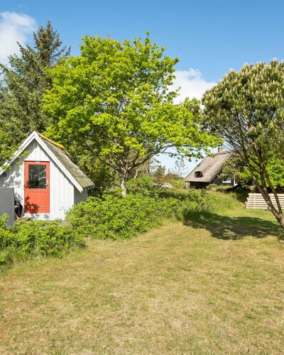 Jorinde - 2.8Km from the Sea