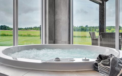 Fridel - 4Km from the Sea: Arreglo De Tubería, Bañera, Jacuzzi, Baño