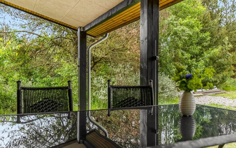 Saxi - 2.6Km from the Sea: Mueble, Diseño De Interiores, Silla, Piso, Mesa, Recurso, Suelo, Techo, Habitación, Eco Hotel