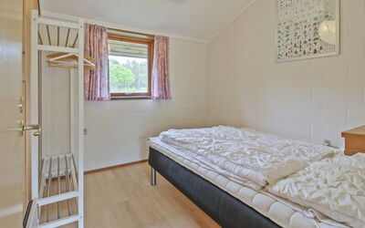 Etti - 1Km from the Sea