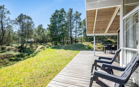 Abiorn - 2.5Km from the Sea: Cabaña, Cobertizo, \Choza, Casa De Campo, Pradera, Choza, Granero, Cuarto De Troncos, Edificios Del Jardín