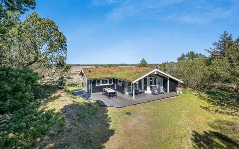 Abiorn - 2.5Km from the Sea: Cabaña, Cobertizo, \Choza, Casa De Campo, Pradera, Choza, Granero, Cuarto De Troncos, Edificios Del Jardín