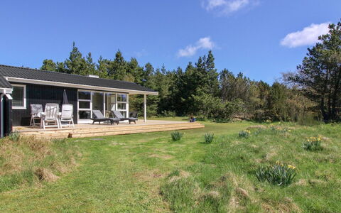 Aimo - 1.8Km from the Sea: Casa, Techo, Casa, Cabaña, Cobertizo, Edificios Del Jardín, Vía Muerta, Yarda, Cuarto De Troncos, \Choza