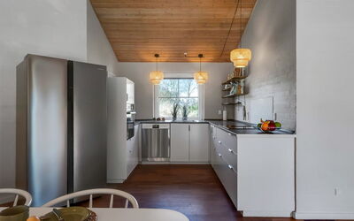 Ingmund - 2Km from the Sea