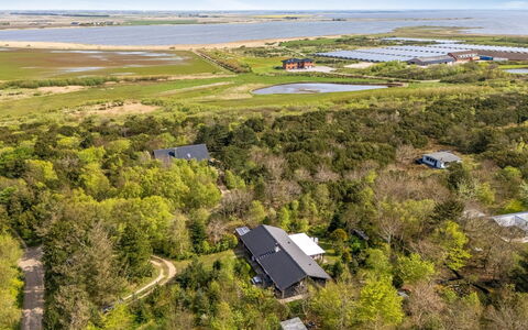 Marillia - 2Km from the Sea: Cabaña, Cobertizo, \Choza, Casa De Campo, Pradera, Choza, Granero, Cuarto De Troncos, Edificios Del Jardín