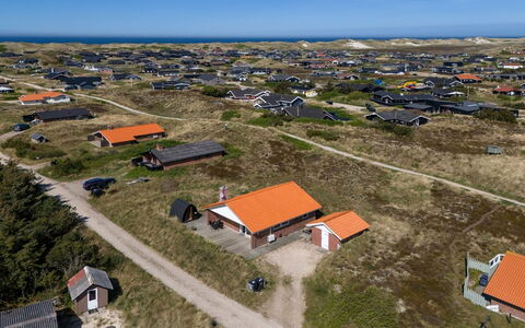Stinna - from the Sea: Cabaña, Cobertizo, \Choza, Casa De Campo, Pradera, Choza, Granero, Cuarto De Troncos, Edificios Del Jardín