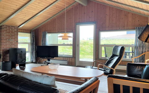 Juha - from the Sea: Madera, Techo, Casa, Casa, Arquitectura, Vía Muerta, El Terreno Del Lote, Cabaña, Cobertizo, Edificios Del Jardín