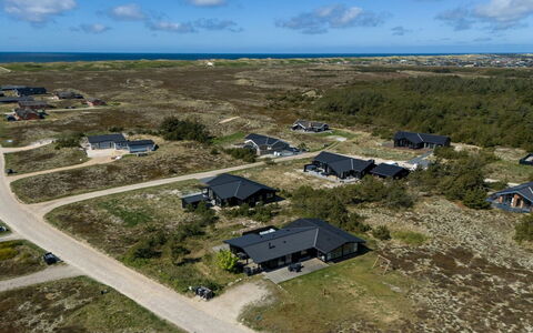 Brunkil - 500M from the Sea: Casa, Techo, Casa, Cabaña, Cobertizo, Edificios Del Jardín, Vía Muerta, Yarda, Cuarto De Troncos, \Choza
