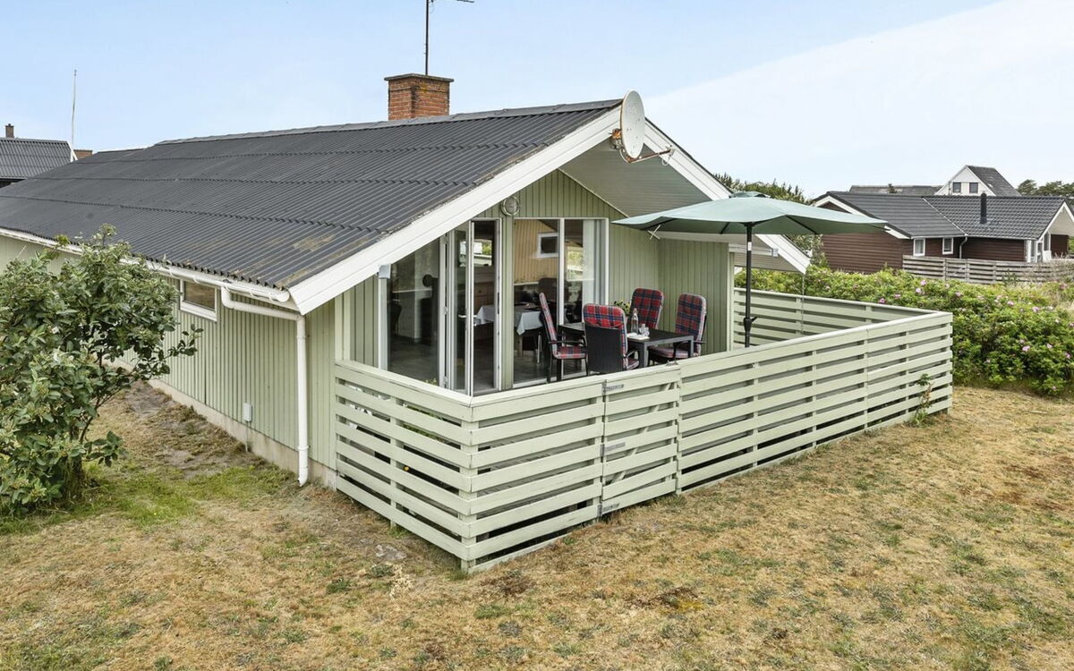 silia - 1.3km From The Sea