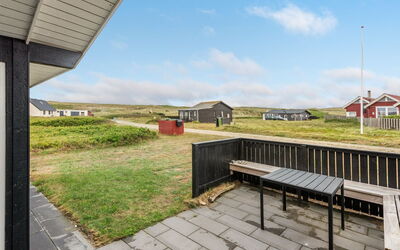 Arni - 150M from the Sea