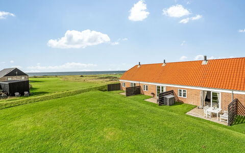 Smeralda - 200M from the Sea: Casa, Techo, Casa, Cabaña, Cobertizo, Edificios Del Jardín, Vía Muerta, Yarda, Cuarto De Troncos, \Choza