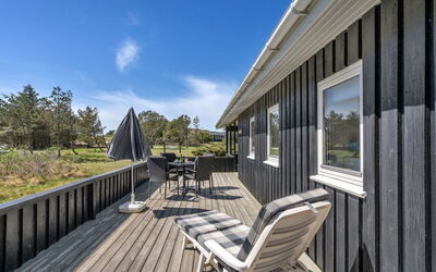 Melisande - 950M from the Sea