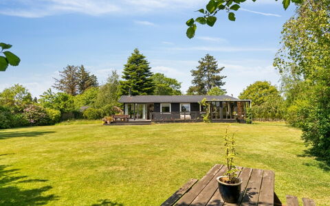 Gritt - 800M from the Sea: Madera, Casa, Cabaña, Casa, Techo, Área Rural, Vía Muerta, Cuarto De Troncos, Edificios Del Jardín, Madera Dura