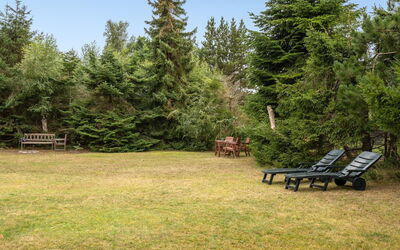 Elja - 750M from the Sea