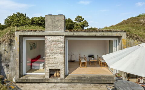 Dordi - 300M from the Sea: Piscina, Mueble Para Exteriores, Mueble, Recurso, Losa, Eco Hotel, Sombra, Silla, Ocio, Inmuebles