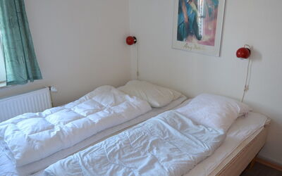 Lorenz - 2.3Km from the Sea