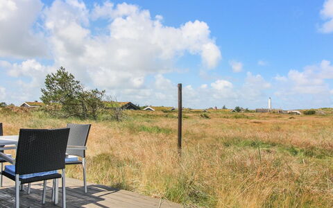 Edyta - 400M from the Sea: Hierba, Casa, Techo, Casa, Cabaña, Arbusto, El Terreno Del Lote, Área Rural, Casa De Campo, Cobertura Del Suelo