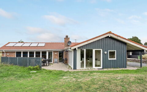 Soini - 900M from the Sea: Techo, El Terreno Del Lote, Cabaña, Casa, Área Rural, Cobertizo, Vía Muerta, Edificios Del Jardín, Cuarto De Troncos, \Choza
