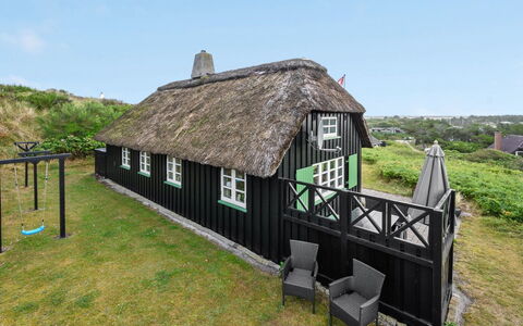 Annika - from the Sea: Cabaña, Cobertizo, \Choza, Casa De Campo, Pradera, Choza, Granero, Cuarto De Troncos, Edificios Del Jardín