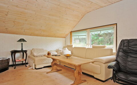 Tajo - 1Km from the Sea: Piscina, Mueble Para Exteriores, Mueble, Recurso, Losa, Eco Hotel, Sombra, Silla, Ocio, Inmuebles